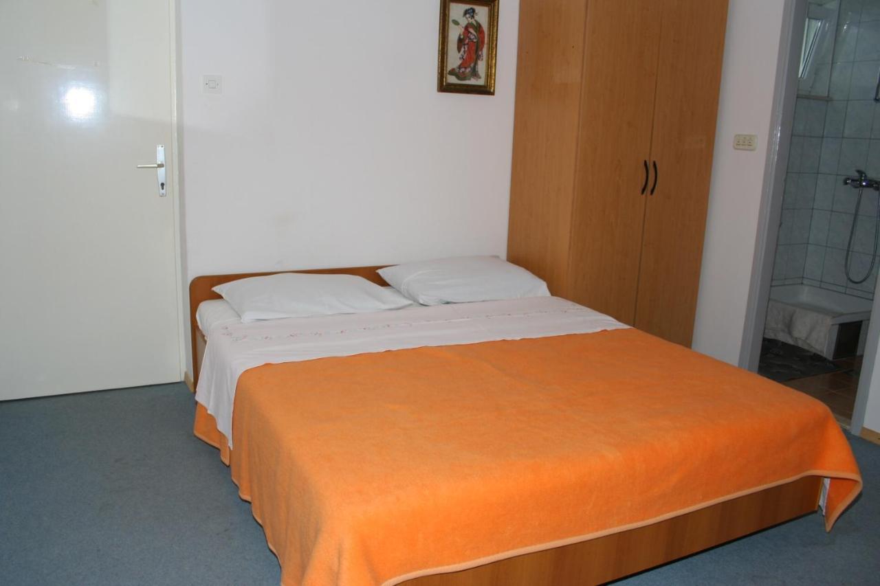 Apartments By The Sea Podgora, Makarska - 518 Exterior foto