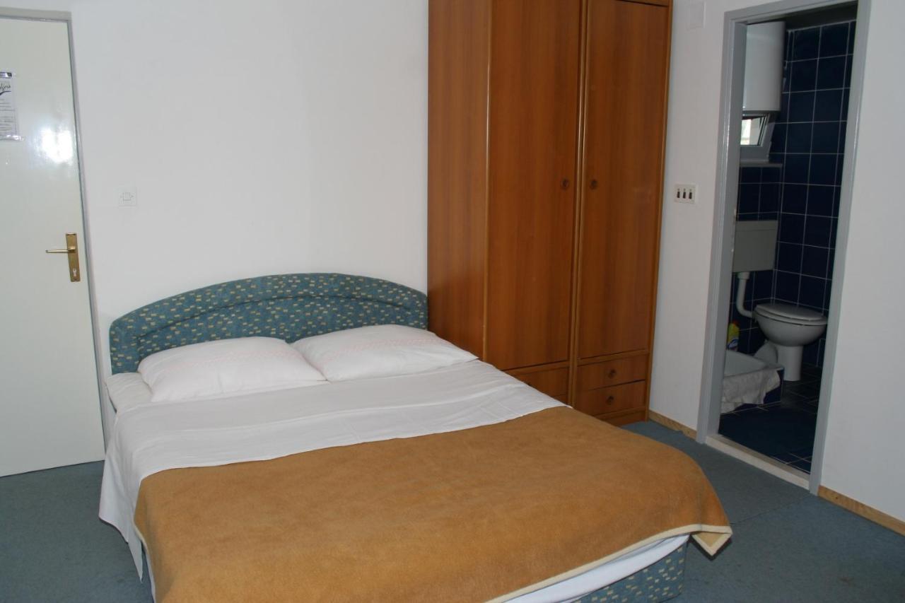 Apartments By The Sea Podgora, Makarska - 518 Exterior foto